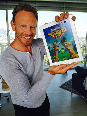 画像ギャラリー No.012のサムネイル画像 / “日本発のAngry Birds”こと「アングリーバードファイト!」が全世界に向けて配信開始