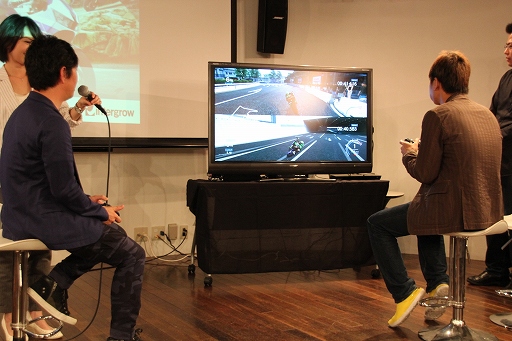 画像ギャラリー No.014のサムネイル画像 / バイクシム「RIDE」のメディアブリーフィングが開催。元MotoGPライダーの中野真矢さんが,そのリアルさを絶賛した会場の模様をレポート