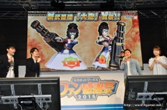 画像ギャラリー No.005のサムネイル画像 / 「モンスターギア」が12月15日に「モンスターギア バースト」へと進化。★5のギアセットが入手できる事前ガチャを含めた事前登録は12月7日開始