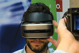 ꡼ No.017 | CES 2017CESŸ٥ȤˡAMDΡRyzenסܡVegaPCˤ륲ǥ⤬о졣Windows HolographicбHMD