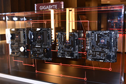 画像集 No.016のサムネイル画像 / 西川善司の3DGE：AMDの新世代CPU「Ryzen 7」は北米時間3月2日発売決定。8コア16スレッドの最上位モデル「Ryzen 7 1800X」は499ドルに