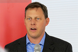  No.022Υͥ / AMDΡPCοAPURyzen Processor with Radeon Vega GraphicsȯɽǽKaby Lake-U