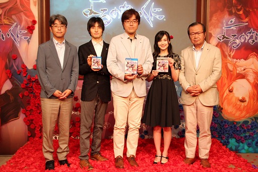 画像ギャラリー No.042のサムネイル画像 / 「よるのないくに」は2015年9月17日発売に。主人公・アーナスを演じたM・A・Oさんらが登壇した完成記念発表会の模様をレポート