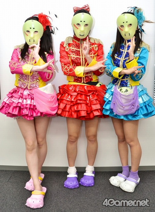 画像ギャラリー No.007のサムネイル画像 / 「ネットハイ」の“ハイパーエグゼクティブサポーター”仮面女子が4Gamer編集部にやってきたので,地下アイドルの定義などを聞いた