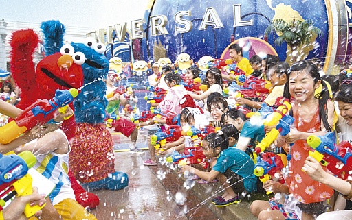 画像ギャラリー No.018のサムネイル画像 / プロジェクション・ゴーグルによって“新たなリアル”を獲得。USJの新アトラクション「バイオハザード・ザ・リアル3」を一足早く体験してきた