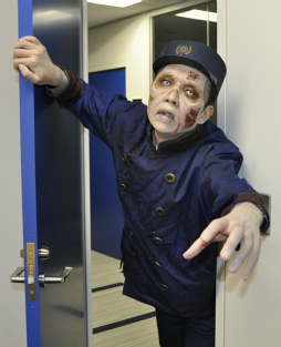 画像ギャラリー No.010のサムネイル画像 / オリジナルから13年。より美しく,より恐ろしく生まれ変わった「バイオハザード0 HDリマスター」のこだわりをゾンビと化した竹中 司氏に聞いた