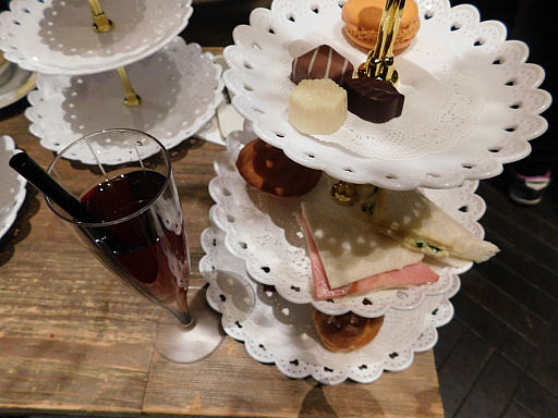 画像ギャラリー No.007のサムネイル画像 / 「鏡の中のプリンセス Love Palace」の本命のカレにチョコをプレゼント♪ 身も心も癒やされたお茶会イベントをレポート