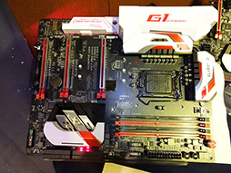 ꡼ No.026 | Intel Z170ܤΥޡޥܡɤƼҤȯɽ®줿M.2åȤUSB 3.1 Type-ACݡܤɸ