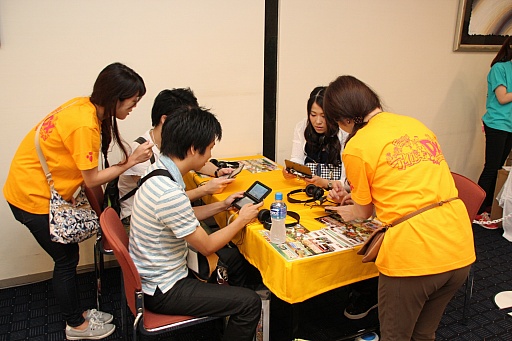 画像ギャラリー No.024のサムネイル画像 / 「モンハン夏の“クロス”体験ツアー」が開催。「モンスターハンタークロス」の新たな要素やコラボ情報などが紹介されたステージをレポート