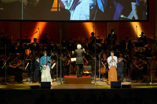 画像ギャラリー No.008のサムネイル画像 / 「モンハン」のオーケストラコンサート「狩猟音楽祭2015」が開催。最新作「モンスターハンタークロス」の楽曲も披露された公演の模様をレポート