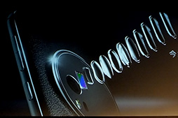 ���������꡼ No.006�Υ���ͥ������ / ����3�ܥ�������ܤǼ�֥������դ����ۤȤ�ɥǥ����ᡩ ��Android���ޡ��ȥե����ZenFone Zoom�פ�����ȯ�����