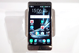 ꡼ No.004 | ASUSοޥۡZenFone 3פȡZenFone 3 Deluxeפβ̥ǥƥȡǿΥߥɥ륯饹üϥ褯ư