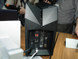 ���������꡼ No.021�Υ���ͥ������ / ��COMPUTEX��ASUS�ο���ZenBook�ϡ�GTX 1050 Ti��ܥ�ǥ�䳰�դ�����ե��å����ܥå����б������Ρ���PC�����ܤ�