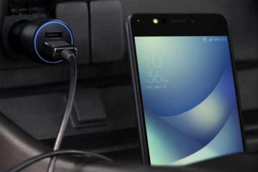 画像ギャラリー No.009のサムネイル画像 / 最大21時間のWebブラウジングが可能なASUS製スマートフォン「ZenFone 4 Max ZC520KL」,税込2万7000円弱で12月8日発売