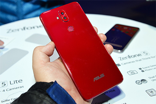 画像集#025のサムネイル/ASUS，新型スマートフォン「ZenFone 5」シリーズ3機種を発表。ハイエンドの「ZenFone 5Z」はSnapdragon 845搭載で479ユーロに
