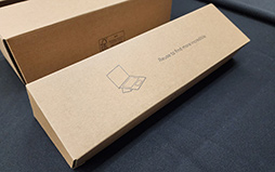 画像ギャラリー No.012のサムネイル画像 / ASUSが有機ELディスプレイ搭載ノートで大攻勢。重さ1kgの薄型軽量マシンから,ゲームにも使えるハイエンドPCまで多数を発表