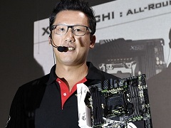 ��COMPUTEX�ϡ֥����Ѥ�ASRock�פ�����200�ɥ�����Ⱦ�����X99�ޥ����ܡ���2���ʤ�ȯɽ