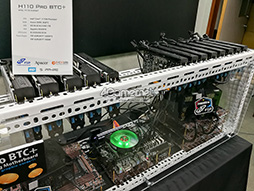 ���������꡼ No.013�Υ���ͥ������ / ��COMPUTEX��ASRock�֡�����X299��ܤΥ����ޡ������ޥ����ܡ��ɤ򸫤Ƥ�������Micro-STX�׻��ͤ�Ķ�����ޥ����ܡ��ɤˤ�����