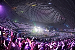 ���������꡼ No.003�Υ���ͥ������ / �֥����ɥ�å��奻�֥� 2nd LIVE ��REUNION�١פΥ��ե�������ݡ��Ȥ�����