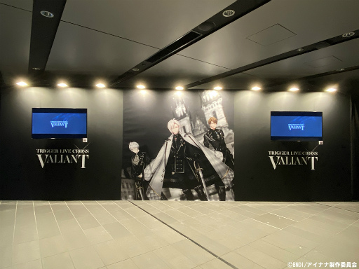 ���������꡼ No.002�Υ���ͥ������ / ��TRIGGER LIVE CROSS ��VALIANT��Exhibition���������ݡ��ȡ�3��18����ꥪ��饤��Ÿ����Ⳬ��ͽ��