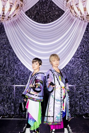 アイナナ Re:vale千 百 リヴァライ Re:flectU ペンライト 公式】アイドリッシュセブン「Re:vale LIVE GATE “Re:flect U