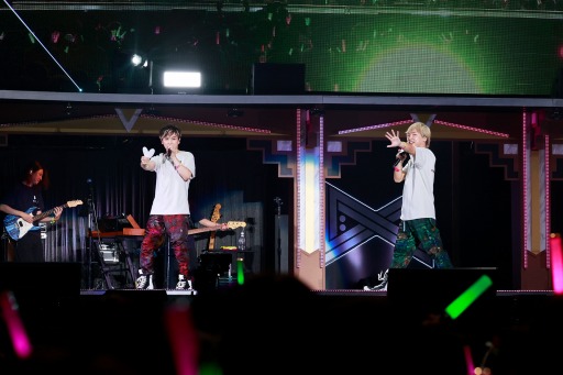 ���������꡼ No.009�Υ���ͥ������ / �֥����ɥ�å��奻�֥��Re:vale��Υ��롼��ñ�ȥ饤�֤θ�����ݡ��Ȥ�������