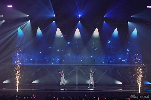 画像ギャラリー No.001のサムネイル画像 / 「アイドリッシュセブン VISIBLIVE TOUR "4WARD JOURNEY"」が開幕。16人が集結した幕張公演のレポートと写真を掲載