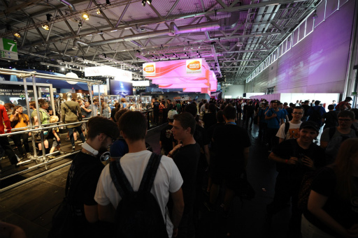 ���������꡼ No.001�Υ���ͥ������ / ��gamescom�ϰ��̸����ǤϽ�Ȥʤ�ץ쥤���֥�Ÿ�����Ԥ�줿����DARK SOULS III�פΥ���ץ�å������Ϥ�