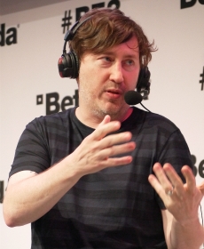 ���������꡼ No.016�Υ���ͥ������ / ��E3 2015�ϥȥ쥤�顼��ɽ������Ƥ������Ȥϡ����٤ƥ�������ǲ�ǽ����Dishonored 2�פΥȡ������٥�ȤǶ���Ū�ʥǥ��ơ��뤬���餫��