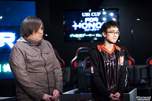 画像ギャラリー No.003のサムネイル画像 / 「フォーオナー プロ格闘ゲーマーNo.1決定戦」をレポート。熾烈な戦いを制し,最強戦士の栄冠に輝いたのは……?