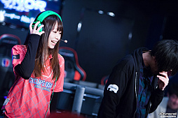 画像ギャラリー No.006のサムネイル画像 / 「フォーオナー プロ格闘ゲーマーNo.1決定戦」をレポート。熾烈な戦いを制し,最強戦士の栄冠に輝いたのは……?