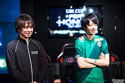 画像ギャラリー No.016のサムネイル画像 / 「フォーオナー プロ格闘ゲーマーNo.1決定戦」をレポート。熾烈な戦いを制し,最強戦士の栄冠に輝いたのは……?