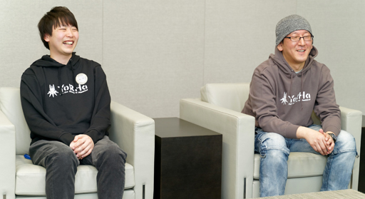 画像ギャラリー No.010のサムネイル画像 / エンディングは炎上必至? ヨコオタロウ氏らを集めた,NieR:Automataの発売2周年を祝した「SINoALICE」×「NieR Replicant」コラボ記念座談会