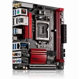 画像ギャラリー No.006のサムネイル画像 / Fatal1ty印のASRock製Mini-ITXマザーボードが日本市場に登場