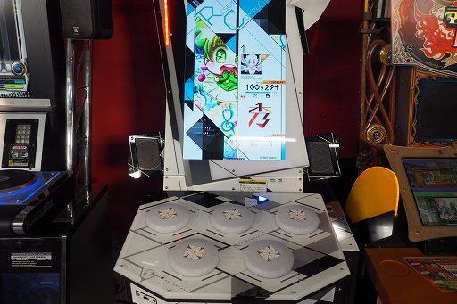 画像ギャラリー No.007のサムネイル画像 / 「The 5th KAC」の開会宣言イベントをレポート。稼働したばかりの「MUSECA」を初め,全15タイトルが対象に