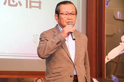 画像ギャラリー No.003のサムネイル画像 / 「ソフィーのアトリエ 〜不思議な本の錬金術士〜」の発表会が開催。声優の相坂優歌さんと山下誠一郎さんも登壇した会場の模様をレポート