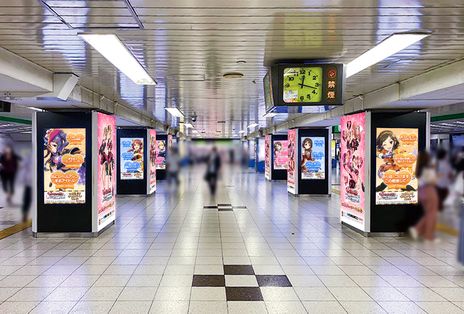 ���������꡼ No.004�Υ���ͥ������ / �֥����ɥ�ޥ����� ����ǥ�饬���륺 �������饤�ȥ��ơ����ס�8��ǯ��ǰ�����ع���JR���ޱؤ��о졣�����ɥ�190�ͤΤ�������̤ʱ���