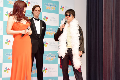 画像ギャラリー No.007のサムネイル画像 / 「あんさんぶるスターズ!」叶姉妹が出演する新TVCMの発表会をレポート。NON STYLEの井上さんがグローバルアイドルに変身?