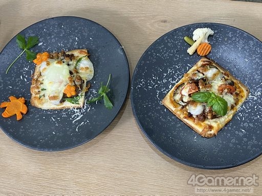 画像集#024のサムネイル/「あんスタ!!」配信番組「CAFE CINNAMON ニキズキッチン」第7回収録現場に潜入レポート。餅つき&おもちピザに挑戦!