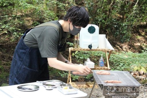 ���������꡼ No.015�Υ���ͥ������ / �֤��󥹥��������ۿ����ȡ�CAFE CINNAMON �˥������å������11���Ͽ�����������ݡ��ȡ�7��̣�����󤵤�֤뤷�����������Х֤�Ĥ���