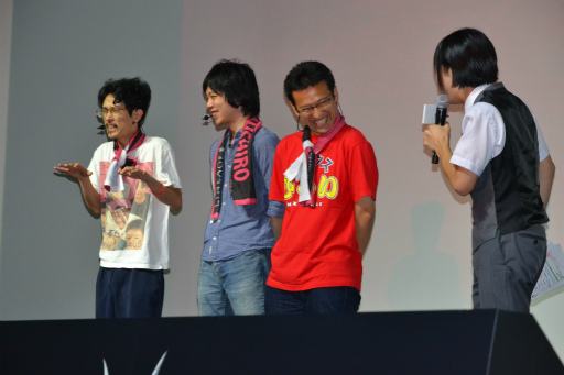 画像ギャラリー No.016のサムネイル画像 / ディナークルーズをかけた,YouTuber対抗戦の結末はいかに。アプリ配信日も明かされた「リネージュ2 レボリューション」プレリリースパーティー