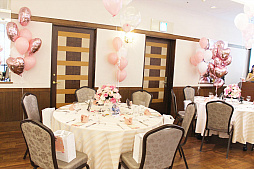 画像ギャラリー No.004のサムネイル画像 / オリジナルケーキやクイズ,ビンゴ大会も大盛況! 女性プレイヤーが親睦を深めた「リネレボ」初の女子会「L2R Girls Party」をレポート