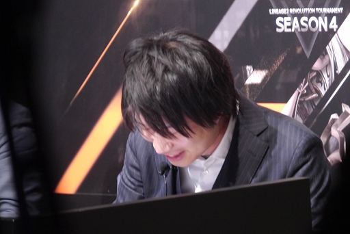 ���������꡼ No.052�Υ���ͥ������ / ��LINEAGE2 REVOLUTION TOURNAMENT �������Է����� SEASON4�ץ�ݡ��ȡ������ܡ����ε���ڥåȤʤɿ������