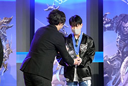 ���������꡼ No.044�Υ���ͥ������ / �֥�ͥ�ܡפ˷��������ʤɿ�����ƥ�Ĥ��о졣������Υ��åץǡ��Ⱦ�������餫�ˤ��줿LRT �������Է����� SEASON5�����ͤ��ݡ���