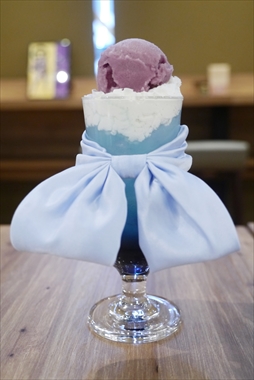 画像ギャラリー No.035のサムネイル画像 / カプコンカフェ×「十三機兵防衛圏」コラボは9月24日にスタート。焼きそばパンやハンバーグプレートなどが振る舞われた試食会をレポート