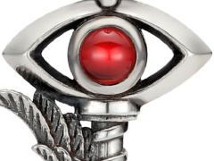 ドラゴンクエストシリーズの「さいごのカギ」を模したシルバーネックレスが7月13日に発売。「キメラのつばさ」「はぐれメタル」も再販決定