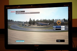 画像ギャラリー No.018のサムネイル画像 / 「MotoGP 15」のメディアブリーフィングが開催。元MotoGPレーシングライダーの中野真矢さんが,現役時代のデータでプレイを披露