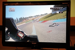 画像ギャラリー No.025のサムネイル画像 / 「MotoGP 15」のメディアブリーフィングが開催。元MotoGPレーシングライダーの中野真矢さんが,現役時代のデータでプレイを披露