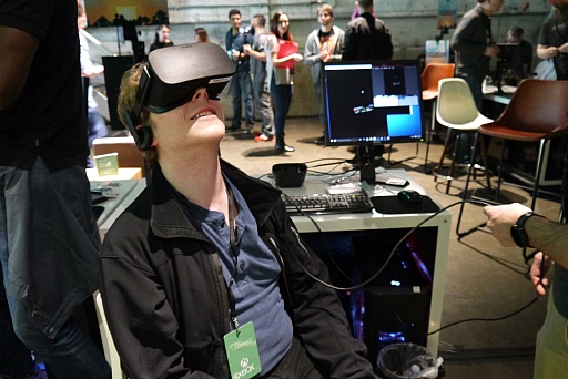 画像ギャラリー No.003のサムネイル画像 / 「Rift」のローンチタイトルとして開発が進められる「Minecraft: Windows 10 Edition」のプレイアブルデモが「Xbox Spring Showcase 2016」で初公開