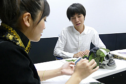 ꡼ No.051 | 1ͷӤ򽼼¤1ǯޤγ±פκޤǤȤ줫ˤĤơץǥ塼α ʹƤߤ